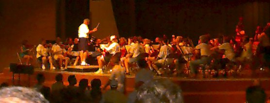 Maestro Thorson conducts